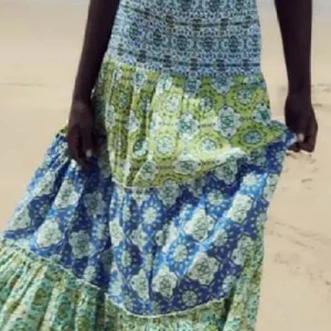 Lång sommarkjol, Zara str S, slutsåld - Mkt bra skick