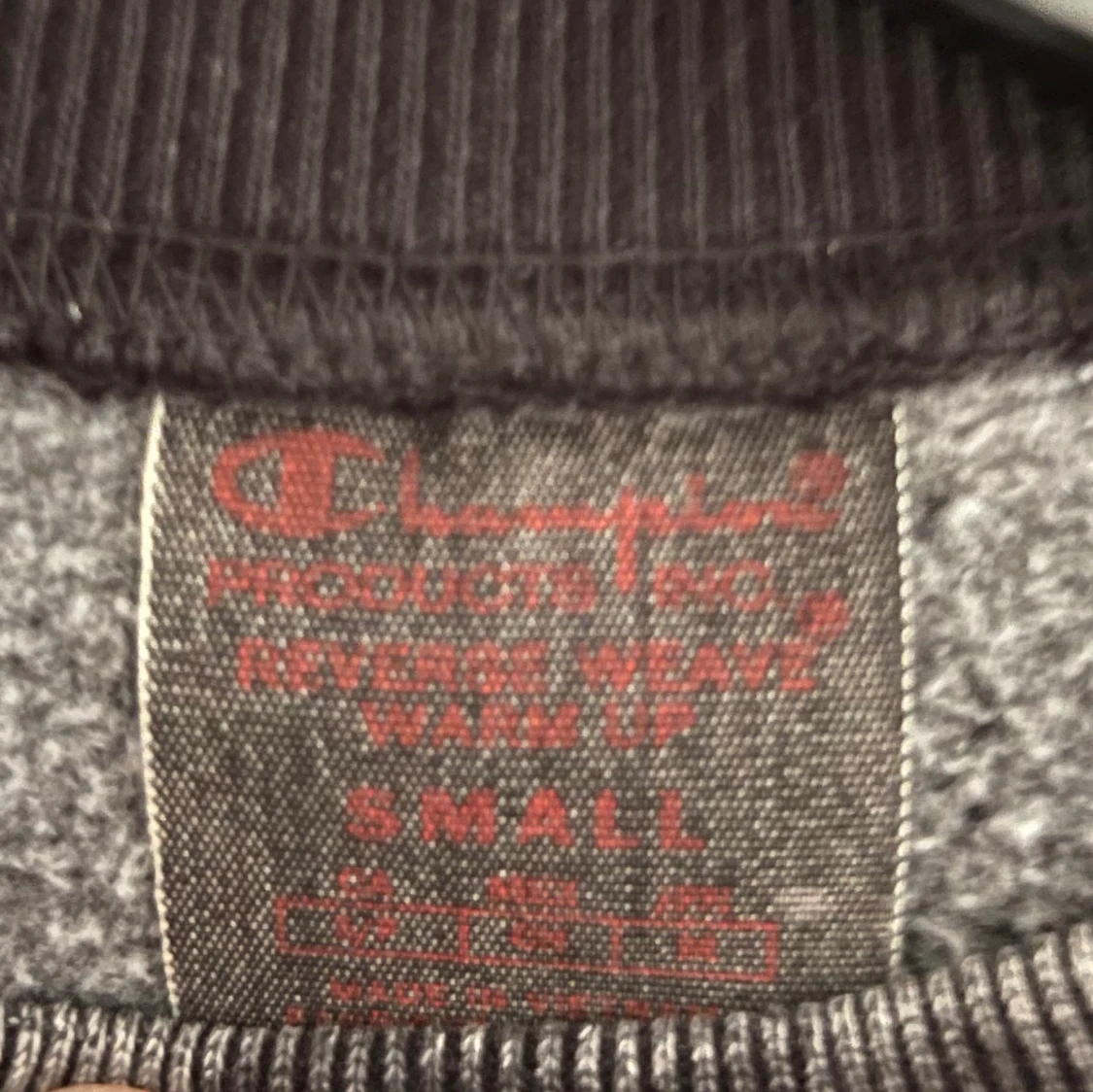 Champion sweatshirt  - 91