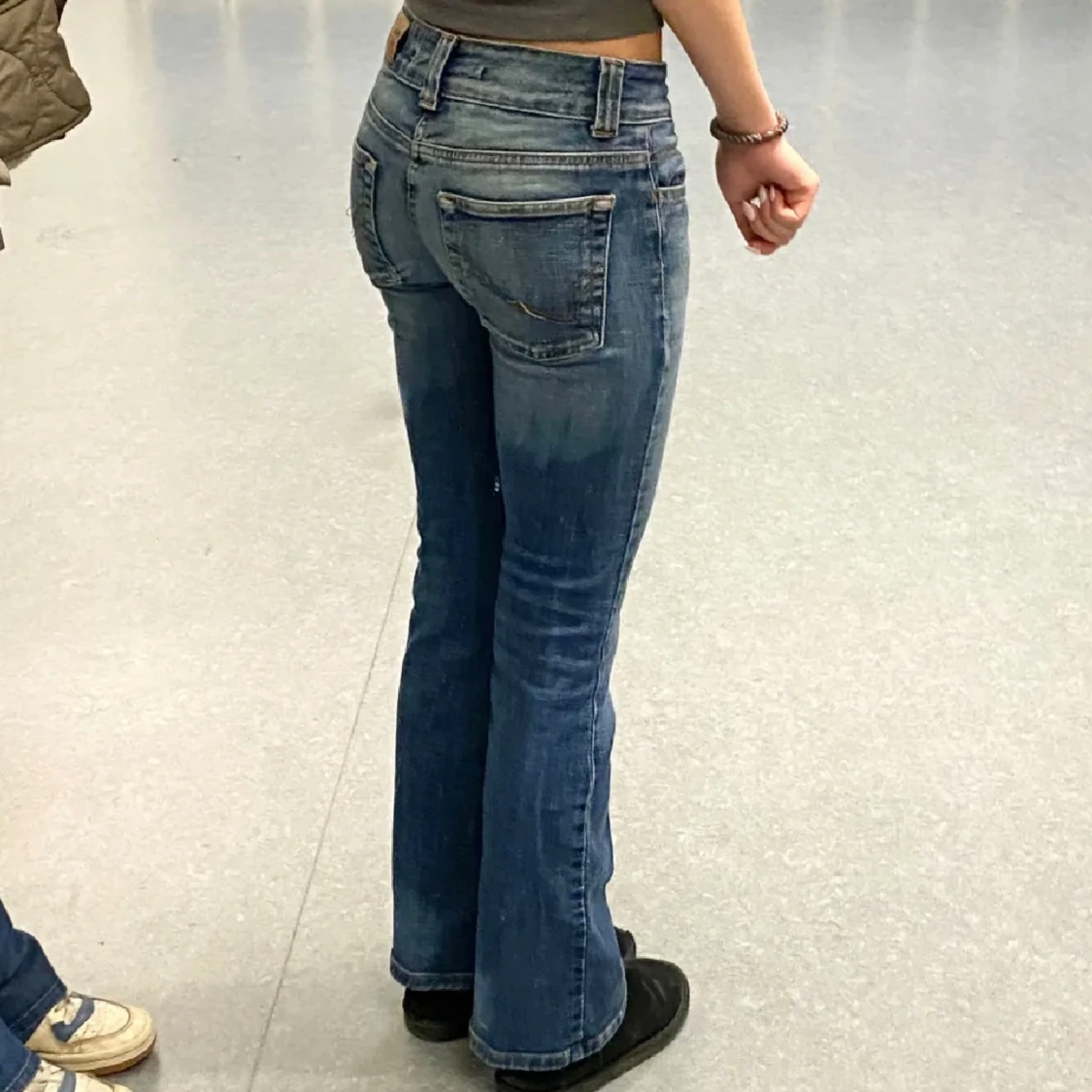 Lågmidjade bootcut jeans  - 90