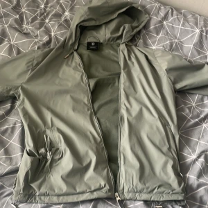 Lorenzo jacka - Nyskick