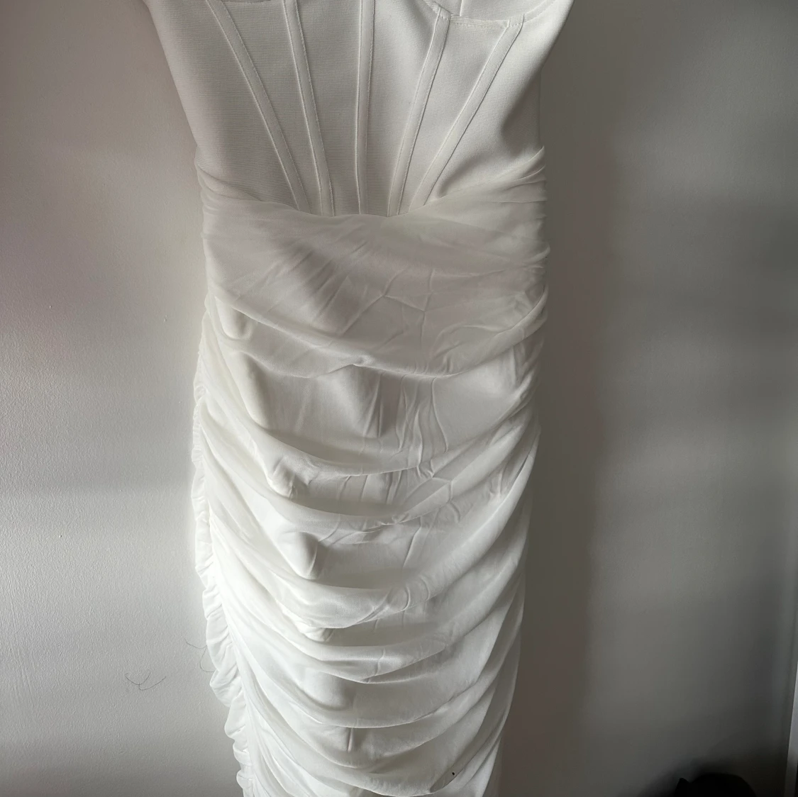 Vit student kläning  - 90