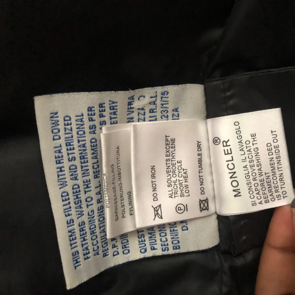 Moncler - 4
