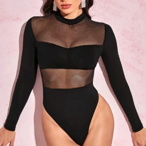 Body - En as snygg svart body som är helt ny🥰 Säljer då den tyvärr inte kommer till användning!