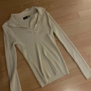 topp  - snygg tröja från kappahl 🙌