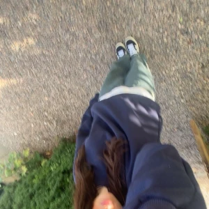 Jeans  - Säljer dessa coola byxor, kommer inte till användning ❣️