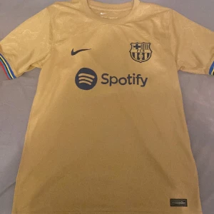 Barca tröja  - Aldrig andvänd bra skick