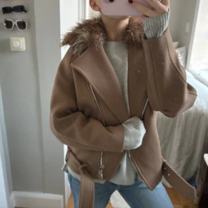 Jacka - Sjukt snygg jacka i bra skick!