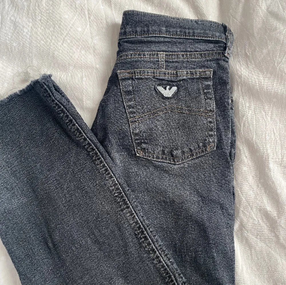 Midwaist armani jeans . Jeans & Byxor.