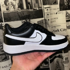 Airforce 1 low - Helt nya