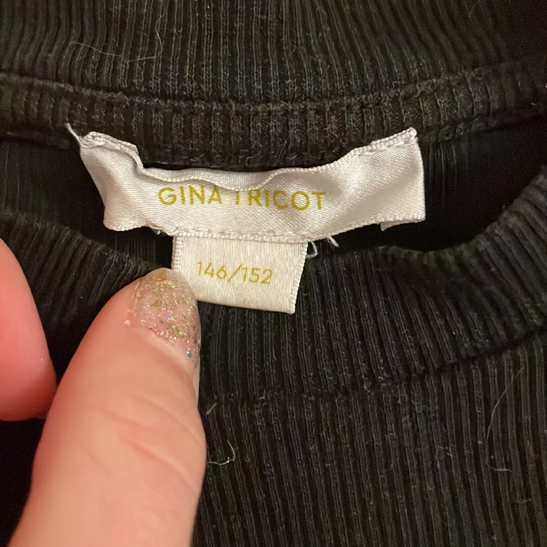 Volangtröja från Gina tricot  - 90