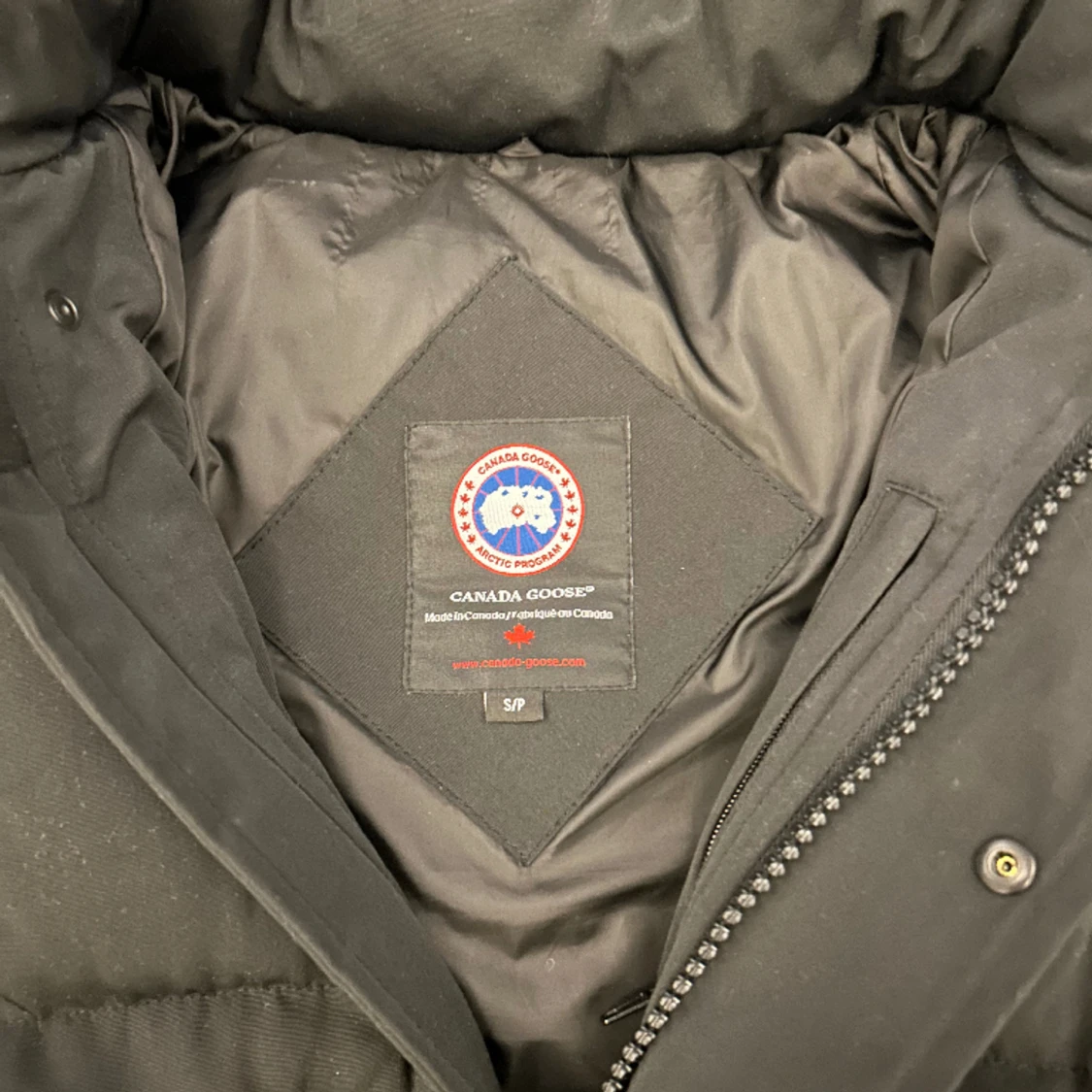Canada goose jacka  - 91