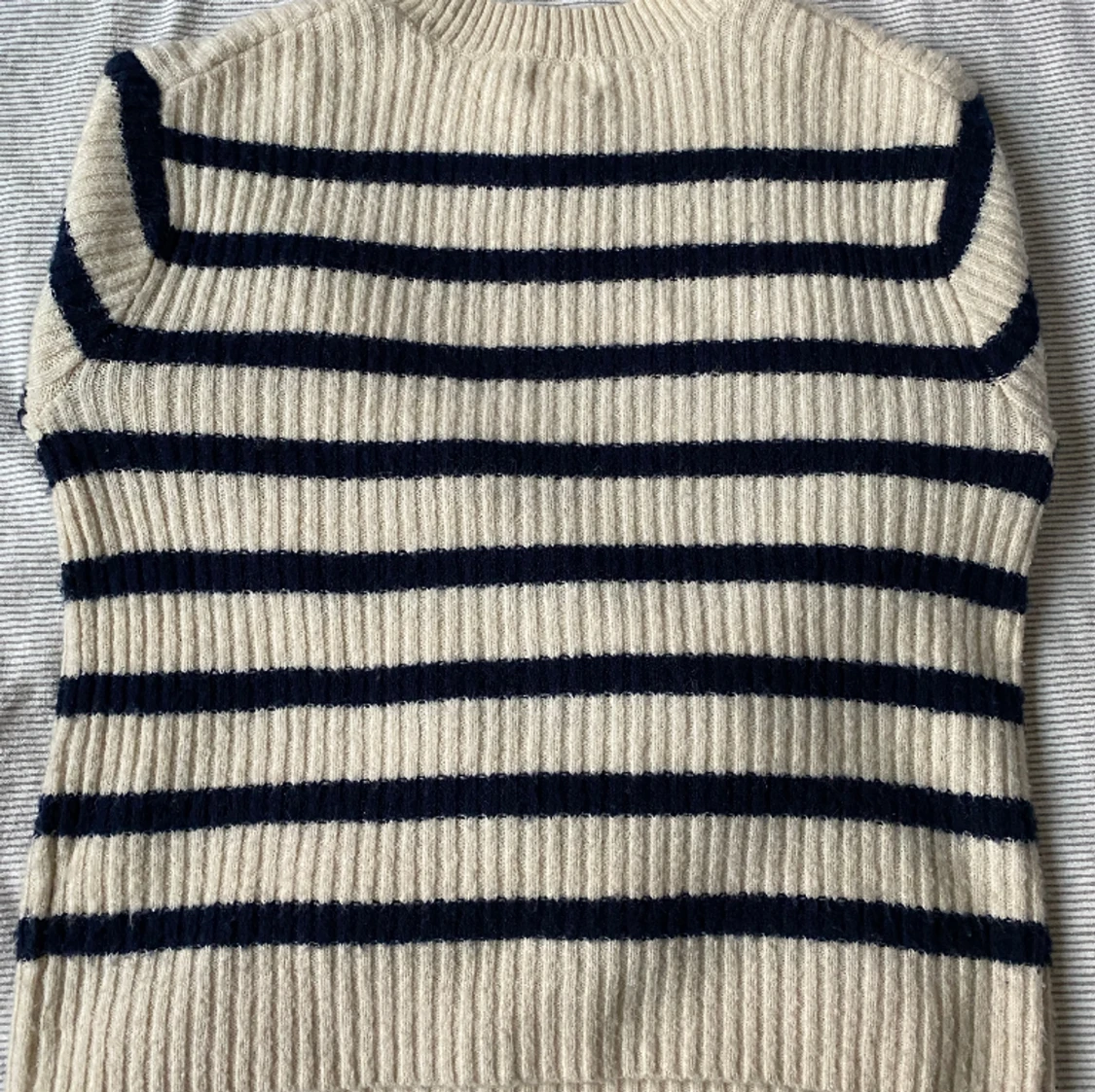 Stickad tröja från HM - 90