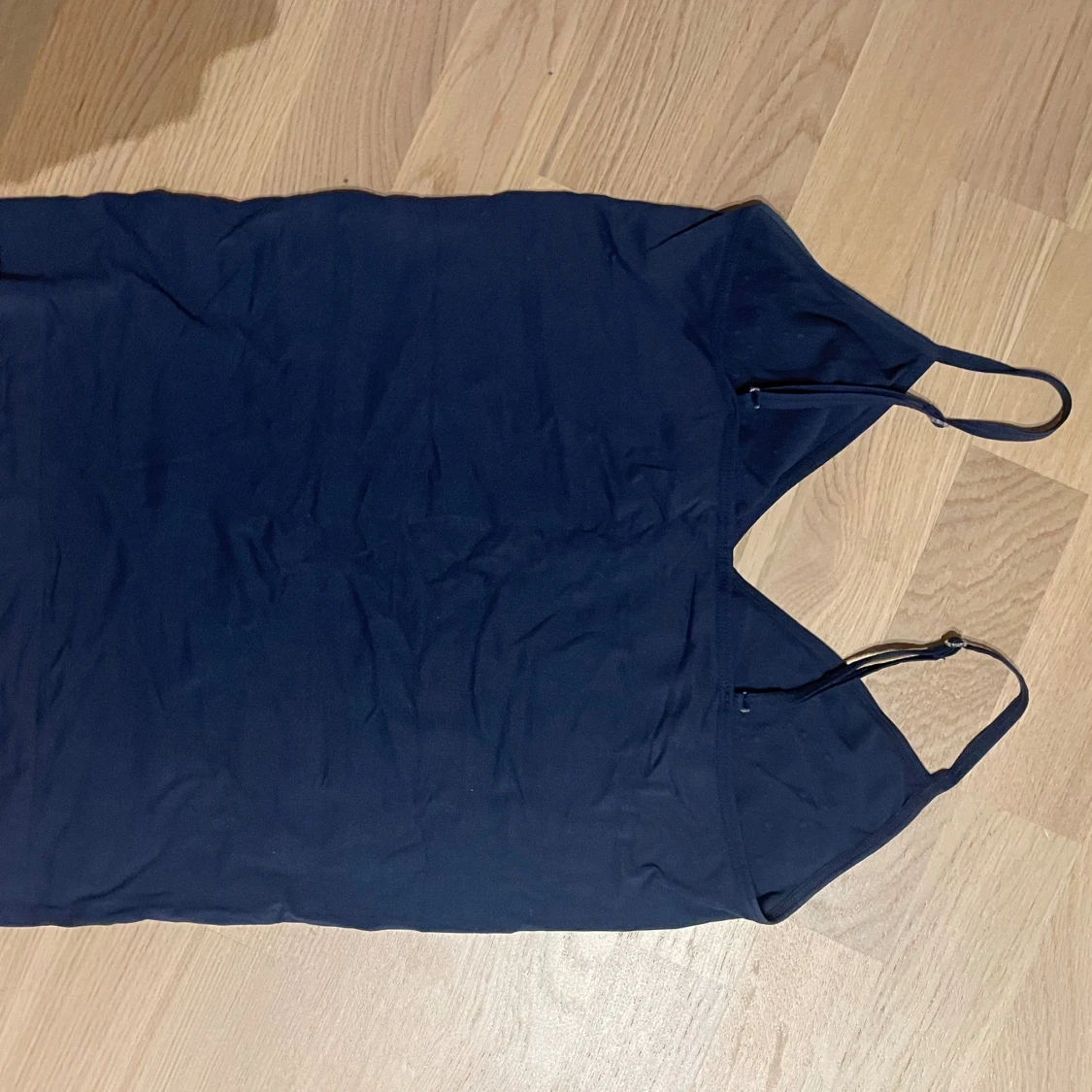 Blått linne med strass - 91