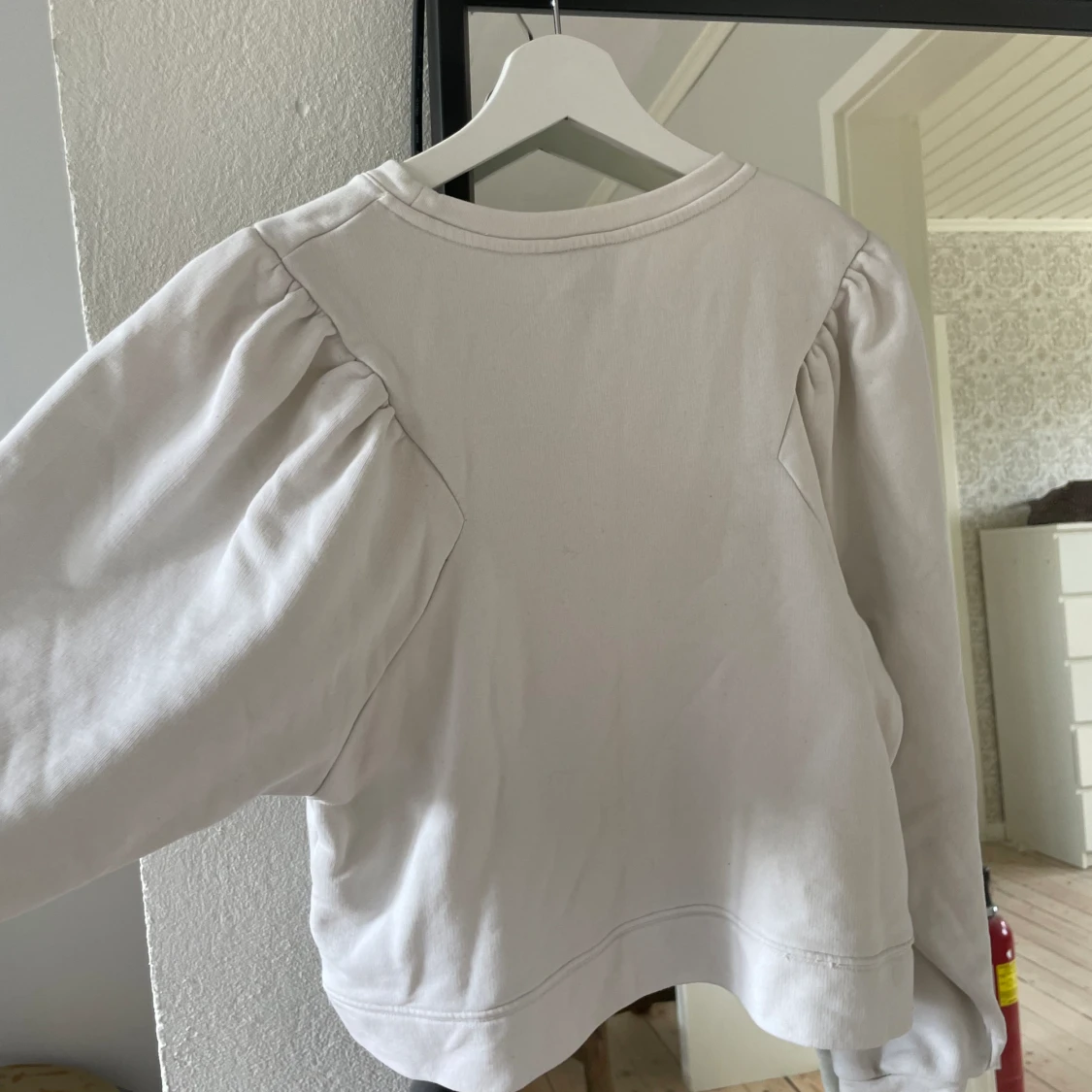 Vit tröja  - 90