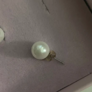 Söta pärlörhängen - Säljer för att jag har många likadana!🫶