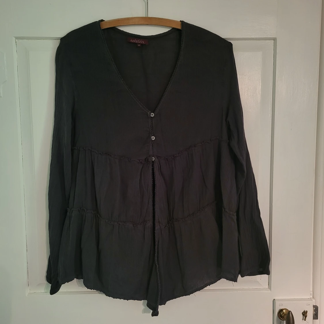 Mörkgrå blus/kofta