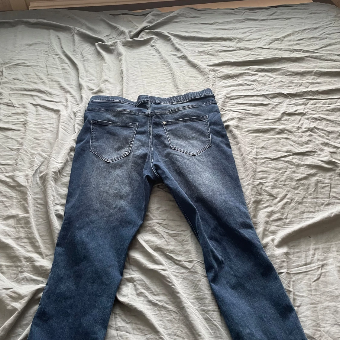 Mörkblå jeans - 90