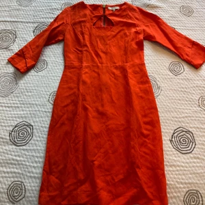 Whyred - Orange Lätt Sommarklänning  - Fint skick, linneklänning från Whyred 