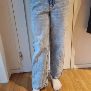 Jeans - Jeans bra skick, jeansen är från Lindex