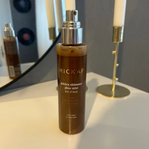 Face & body mist  - Säljer denna ”Golden Shimmer Glow Mist - Face & Body” från Hickap då den inte fungerar på mig. Endast testad så ca 98% av produkten finns kvar 😊köparen står för frakt 
