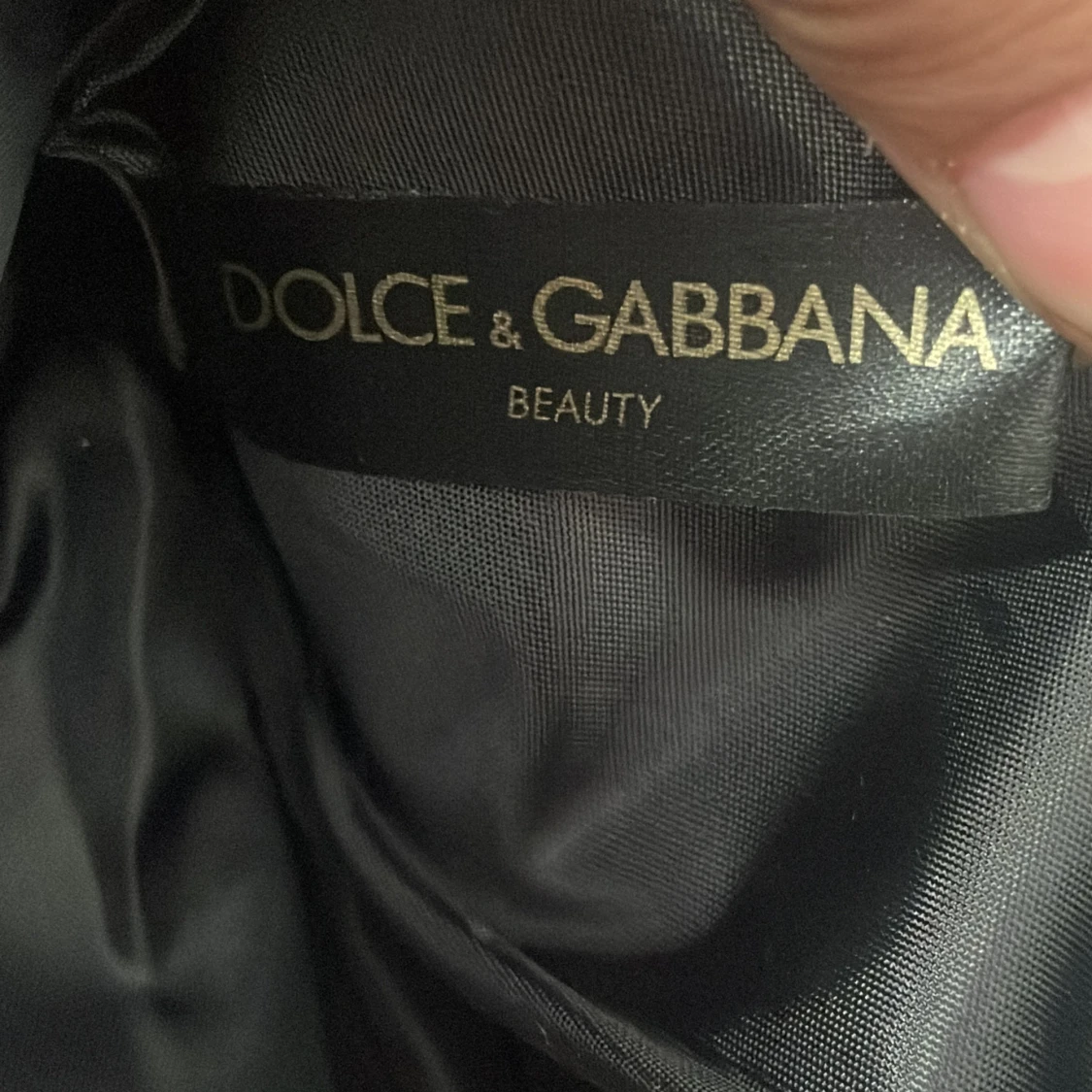 Dolce & Gabbana SMINKVÄSKA💄 - 92
