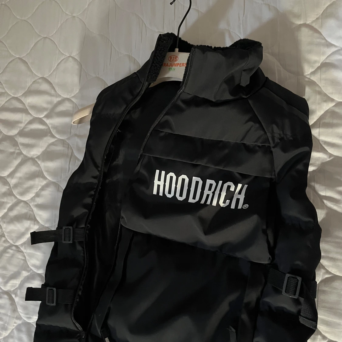 Hoodrich väst  - 91