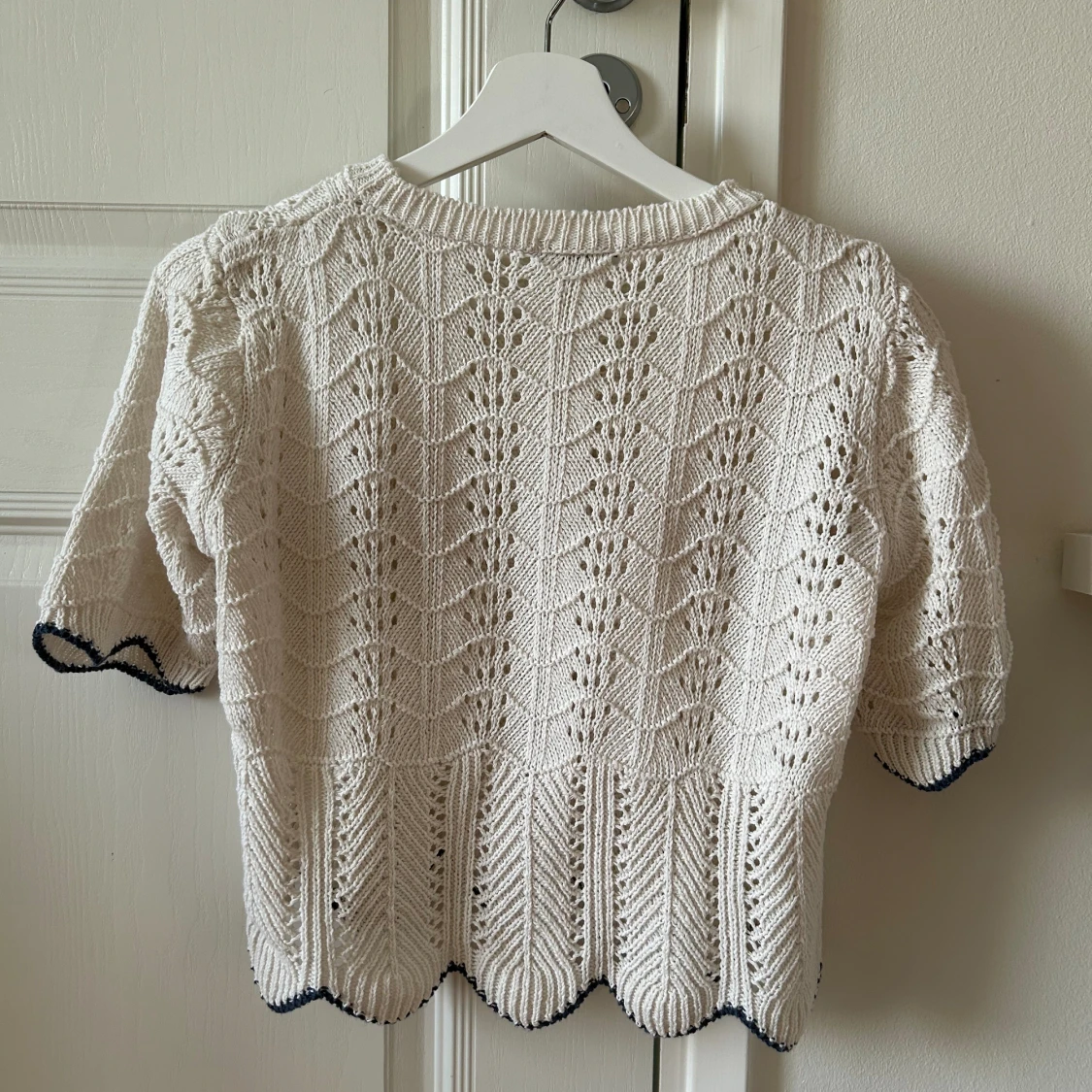 Stickad tröja - 91