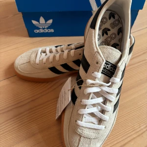 Adidas Handball spezial 38 2/3 new - New with tag and carton  The comfy sneaker of the summer