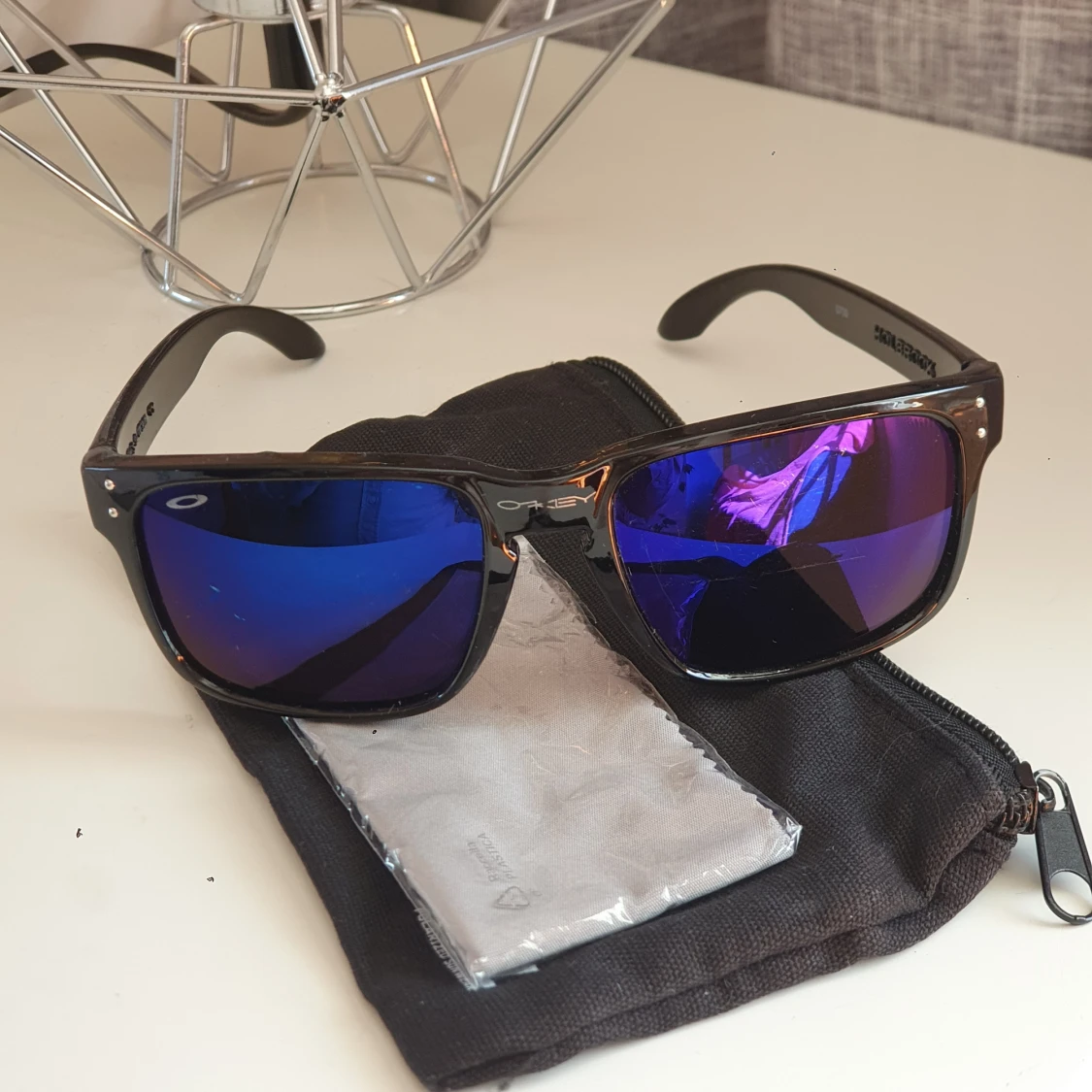 Oakley solglasögon  - 90