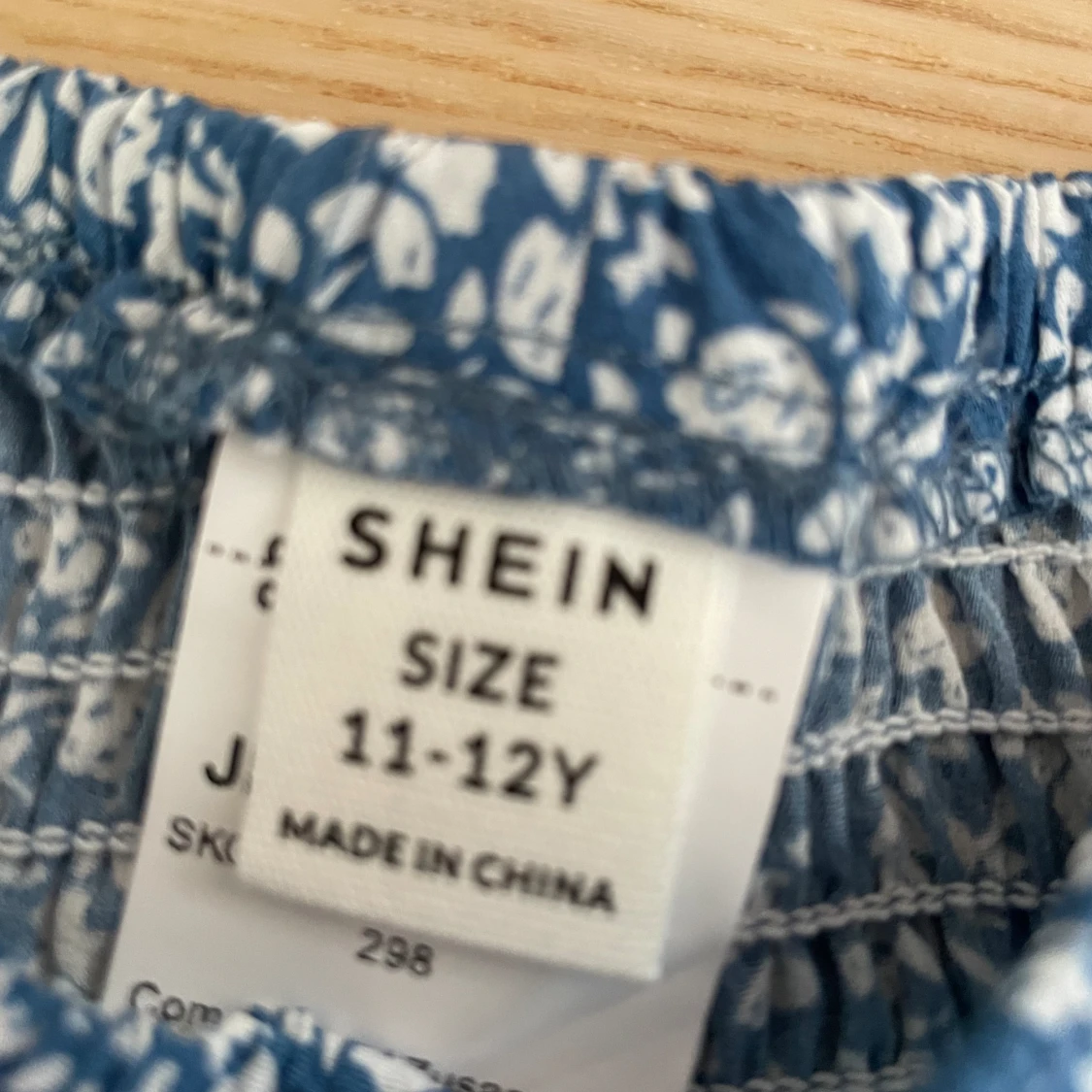 Blommiga shorts - 90