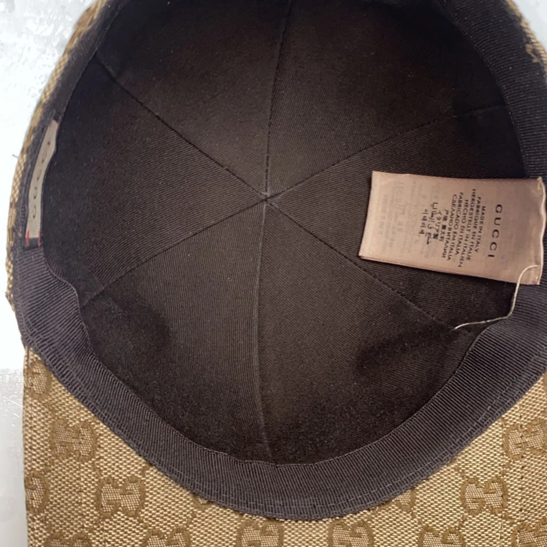 Gucci Keps  för 800kr hör av vid intresse (storlek S) - 91