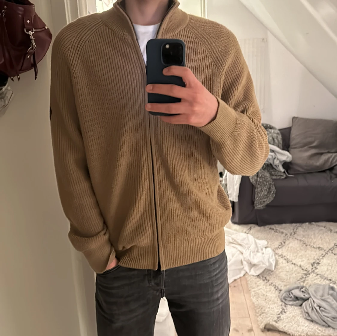 Brun stickad J.Lindeberg fullzip  - 91