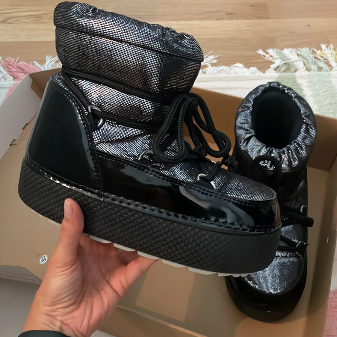 Glamorous boots - 91