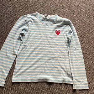 Comme des garcons  - Barn tröja ren och typ ny