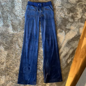 Juicy couture byxor  - Juicy couture byxor , xxs, grey/blue, nästan aldrig använda 