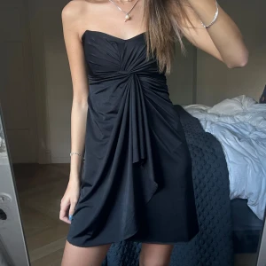 Klänning  - Säljer denna superfina klänning i jättebra skick💗💗