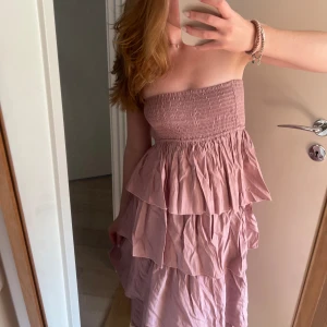 Klänning / kjol  - Säljer denna supersöta kjol som även går att använda som klänning 🩷🩷 