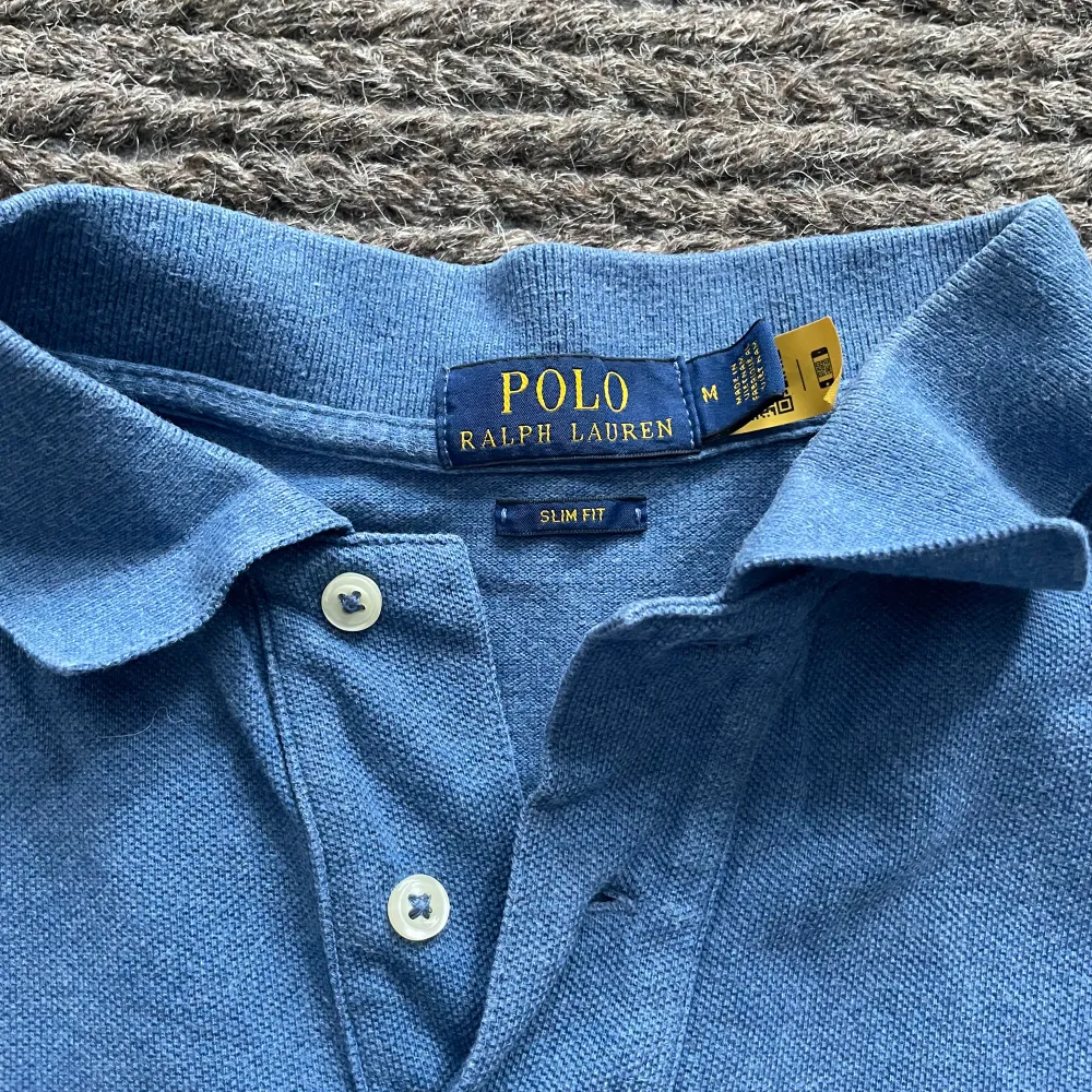 Ny piké från Ralph Lauren  Medium. T-shirts.