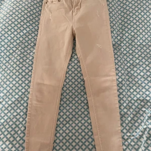 Stradivarius Jeans  - Stradivarius beige jeans