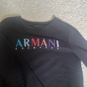 Tröja - En såå snygg tröja från Armani💞💞