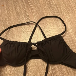 Ny bikini - Säljer en ny bikinitopp