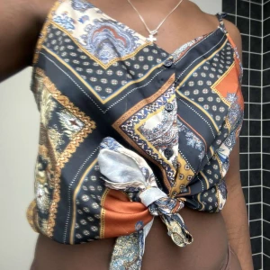 Billig  - Går att knyta hur du vill