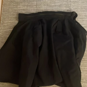 Field jacka - Field jacka. Skick 8/10 perkfekt till våren🤩🤩! Pris kan diskuteras 