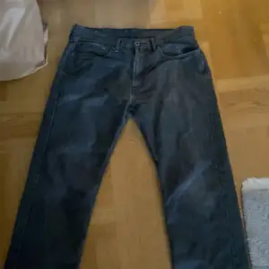 Levis 505or W34/L30