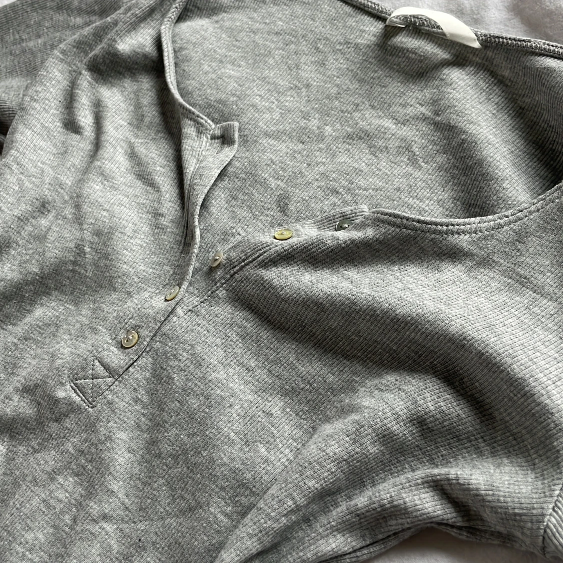 Grå långärmad tröja!🤍 - 91