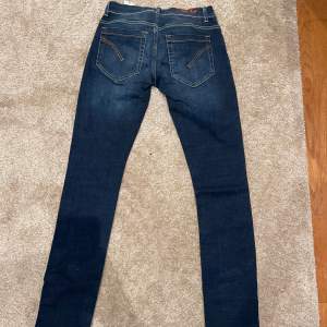 Dondup jeans oanvända storlek 30