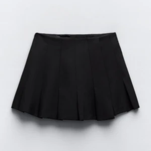 Zara tjol  - ✨Säljer en jätte fin zara tjul som tyvärr kommer inte till användning längre✨ 