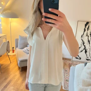 Vit blus - Fint skick 