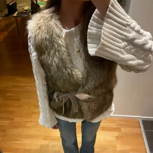 Päls väst vila - Superfin pälsväst från vila