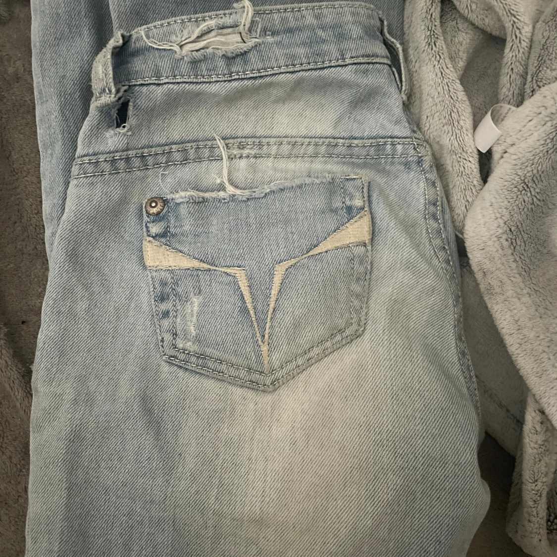 Ljusblå jeans  - 90